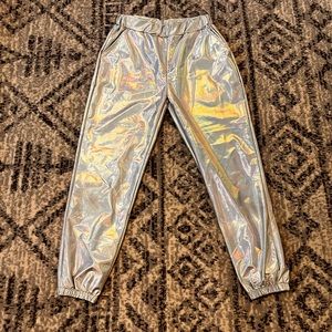 Fluorescent jogger and metallic 100% polyester